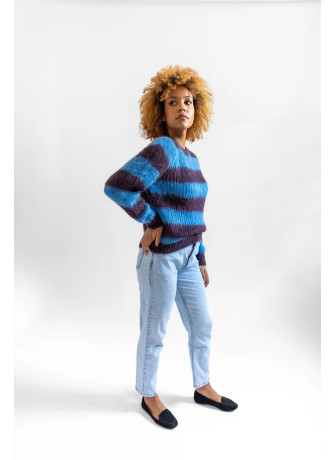 Maglia girocollo a righe in kid mohair garzato color prugna turchese