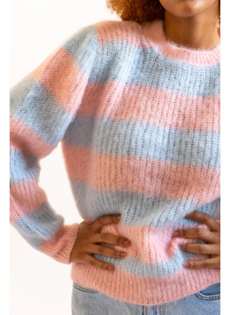 Maglia girocollo a righe in kid mohair garzato color rosa cielo