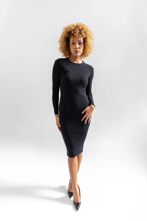 copy of Ribbed dress in...