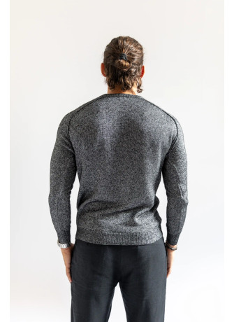 Men's crew neck sweater with saddle sleeve