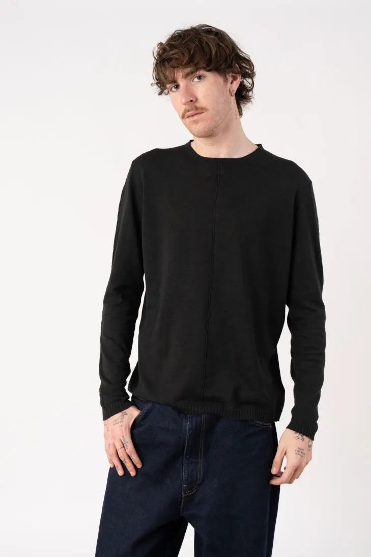 Linen blend shaved crew neck with external stitching