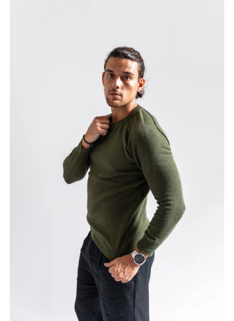 Crew-neck sweater with saddle sleeve and external stitching for men