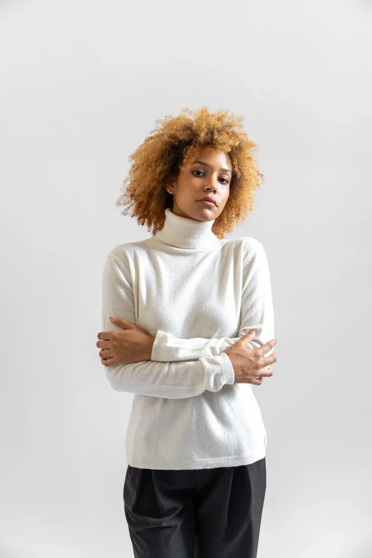 Maglia dolcevita misto cashmere color beige