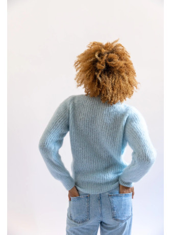 Maglia girocollo in kid mohair color turchese