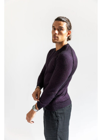 Maglia girocollo con manica a sella uomo viola